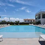 Ella Apartament *