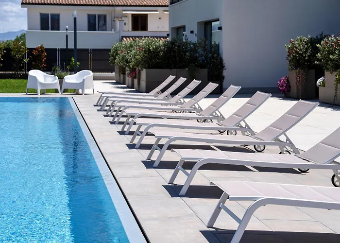 Ella Терразини